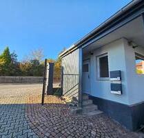 Kleine Gewerbeeinheit Lagerfläche - Hohenstein-Ernstthal