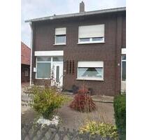 Doppelhaushälfte - 1.200,00&nbsp;EUR Kaltmiete, ca.&nbsp; 100,00&nbsp;m&sup2; in Vechta (PLZ: 49377)