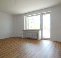 *** Attraktive 3-Zi.-Whg. mit Balkon! Erstbezug nach Sanierung! *** - Mülheim an der Ruhr Dümpten