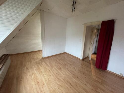 Foto - 1 Zimmer Dachgeschoßwohnung zur Miete in Lübeck