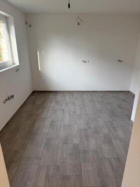 Foto - Wohnung mit Terasse und Garten - 900,00&nbsp;EUR Kaltmiete, ca.&nbsp; 70,00&nbsp;m&sup2;
