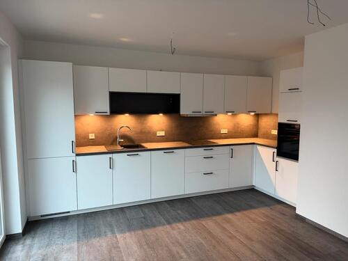 Foto - Gemütlich! - Penthouse Wohnung mit Einbauküche und Dachterrasse