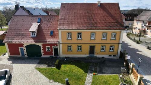 Foto - Ihr Wohntraum in Burgebrach: Historischer Hofcharme -Maklerfrei