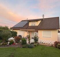 Attraktives Einfamilienhaus mit 15 Zimmern und großem Garten - Neuburg an der Donau