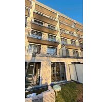 Möblierte Wohnung mit Südbalkon - Berlin Charlottenburg-Wilmersdorf