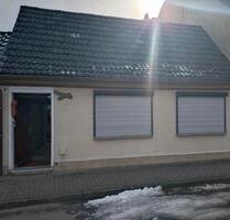 Kleines Einfamilienhaus zu verkaufen - Zerbst (Anhalt)
