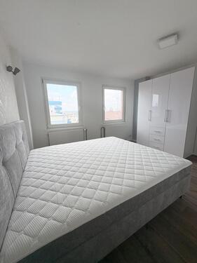 Foto - Dachgeschoßwohnung in Frankfurt am Main zur Miete