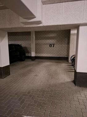 Foto - Tiefgarage - 100,00&nbsp;EUR Miete,