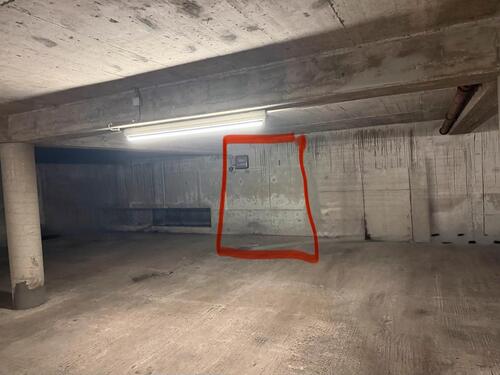 Foto - Stellplatz in Tiefgarage mit elektrischem Tor (Bielefeld)