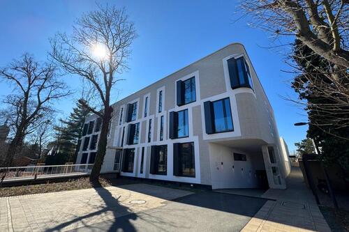 Foto - ERSTBEZUG!!! Hochwertige 4-Raum-Wohnung mit ca. 15 m² großer Terrasse sowie Personenaufzug