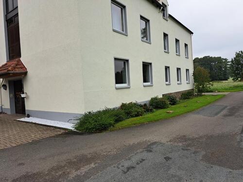 Foto - Ideal für kleine Familie. Ruhige 4-Zimmerwohnung im 1. Stock