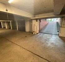GarageTiefgarage in Hamburg-Rahlstedt (205 cm Höhe)abschließbar