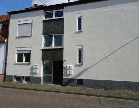 Foto - 1 Zimmer Dachgeschoßwohnung zur Miete in Ludwigshafen am Rhein