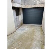 100 m' Tiefgaragenfläche Garage in Köln-Ostheim zu vermieten