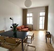 2-Zimmer, Balkon, unvermietet, provisionsfrei, Herrfurthstraße - Berlin Neukölln