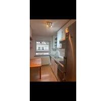 Schöne, renovierte 3 Zi-Wohnung mit EBK und Balkon ab sofort!! - Würzburg