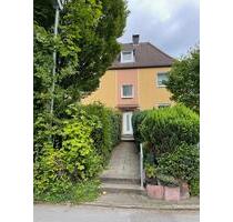 Perfekte DG-Wohnung in Essen für Singles