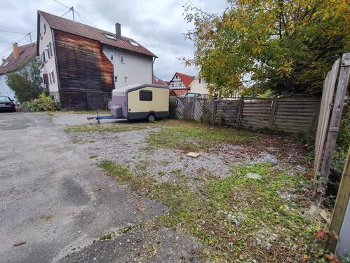Foto - Stellplatz PKW, Wohnwagen Wohnmobil Anhänger