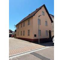 2 Familienhaus Birenbach - 420.000,00&nbsp;EUR Kaufpreis, ca.&nbsp; 165,00&nbsp;m&sup2; in Birenbach (PLZ: 73102)