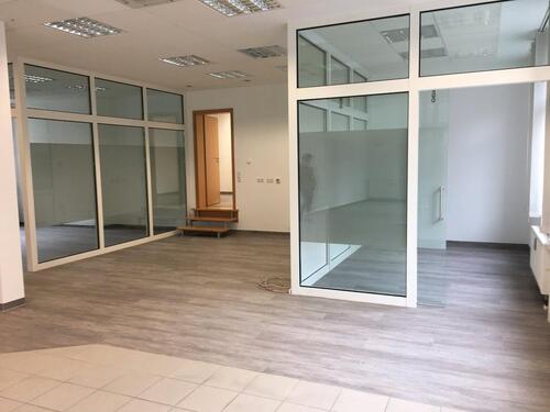Foto - BüroLadenPraxisflächen zu Mieten