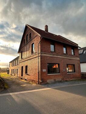 Foto - Einfamilienhaus von privat plus Gewerbe 160qm + 300qm