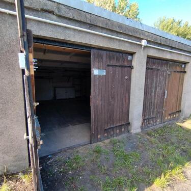 Foto - vermiete Doppelgarage im Komplex Lise Meitner Straße