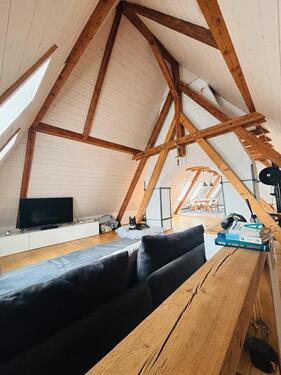 Foto - Penthouse Wohnung ab 1.8.26 - 900,00&nbsp;EUR Kaltmiete, ca.&nbsp; 90,00&nbsp;m&sup2;