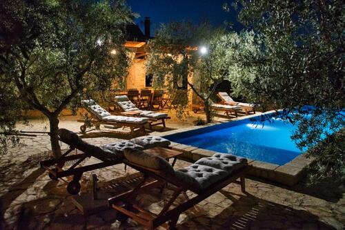 Foto - Istrien: Urlaub in Bio-Olivenplantage, Villa mit Pool, Meer 4km