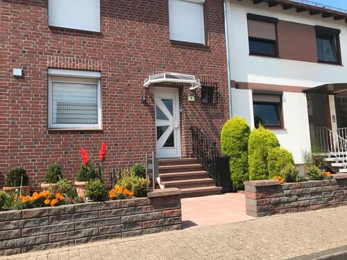 Foto - Reihenhaus mit 56 Zimmern, ausgebautem Keller