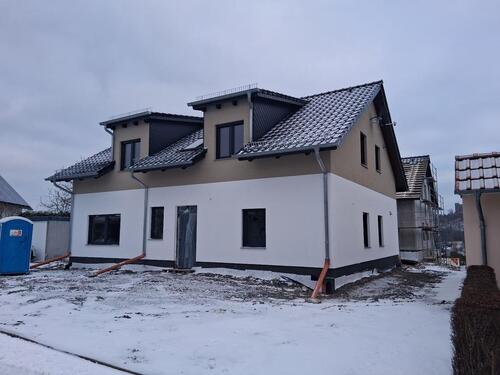 Foto - 3RW + 5RW, Neubau, Erstbezug, Balkon, PKW Stellplätze