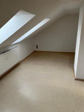 Foto - 2 Zimmer Dachgeschoßwohnung zur Miete in Pyrbaum