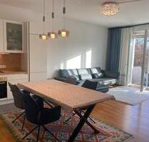 Moderne Neubauwohnung mit drei Zimmern im Südwesten Berlins