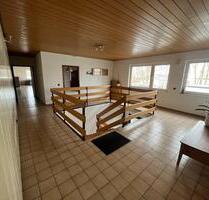 Gewerbeimmobilie 5 Zimmer+Carport+Stellplätze (EGOG) - Langenfeld (Rheinland)