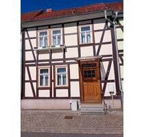 Einfamilienhaus - 35.000,00&nbsp;EUR Kaufpreis, ca.&nbsp; 120,00&nbsp;m&sup2; in Harztor (PLZ: 99768)