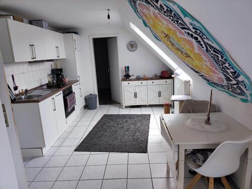 Foto - Helle 2 Zimmer Dachgeschosswohnung