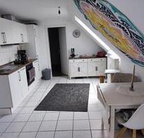 Helle 2 Zimmer Dachgeschosswohnung - Hagenow