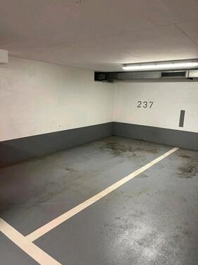 Foto - Tiefgaragenstellplatz in bester Innenstadtlage