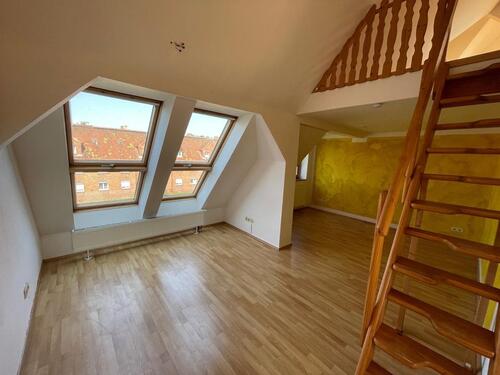 Foto - Schicke Dachwohnung auf zwei Etagen