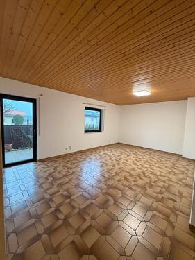 Foto - 2,5 ZKB Souterrain Wohnung (75qm), Klein-Winternheim