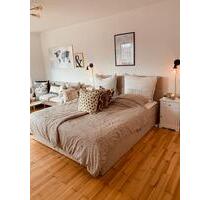 Ab 1. März! Luxuriöses Apartment Lorenzkirche. Komplett möbliert! - Nürnberg