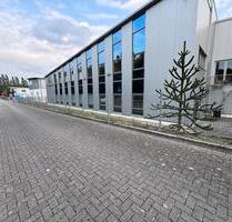 Helle Gewerbefläche Halle | Lager | Büro 100 m² in 44536 Lünen