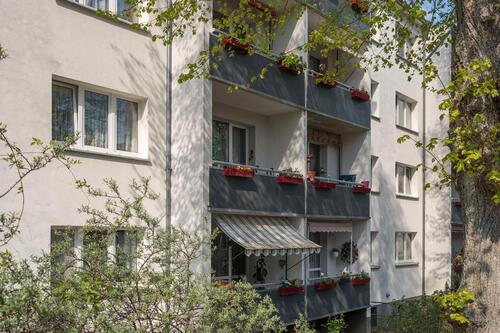 Foto - Familienwohnen-3 Raum Wohnung- Balkon- H.-Heine Straße 51