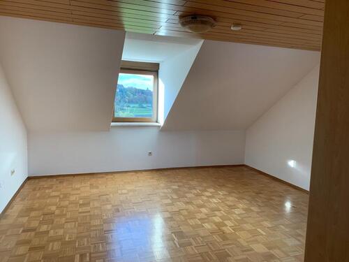 Foto - Etagenwohnung in Kolitzheim zur Miete