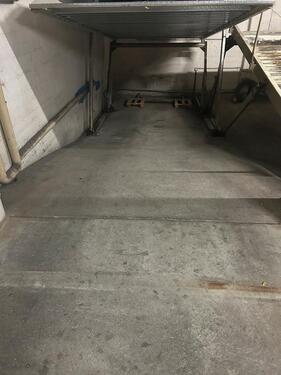 Foto - Parkplätze in der Auerbacherstraße