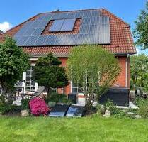 Exklusive EG Wohnung, Kamin & Whirlpool, großer Garten, möbliertteilmöbliert in Hamburg