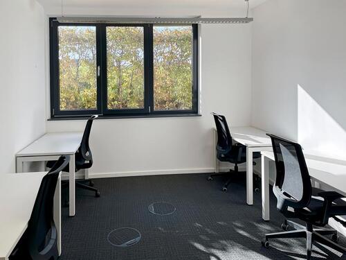 Foto - Coworking-Bereich in Regus Park Arkaden
