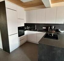 Highlight: Moderne 3,5 Zimmer Wohnung inkl. TG u EBK - Schwäbisch Hall