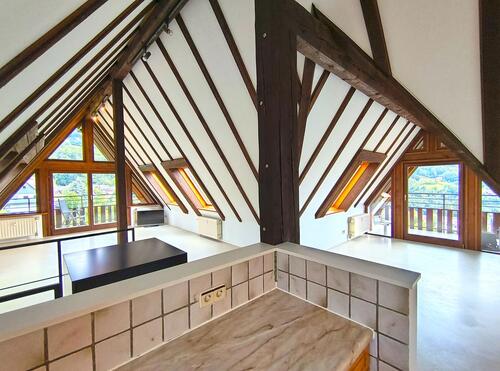 Foto - Charmante Dachgeschosswohnung mit 3 Balkonen – Wohnen mit Weitblick in Sasbachwalden