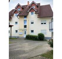 2 Zi. Whg. zu Verkaufen. EG, Terasse, EBK, Parkplatz, Keller - Lahr (Schwarzwald)
