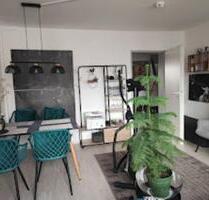 Schönes mbl. Büro in zentraler Lage m. Balkon - Kassel